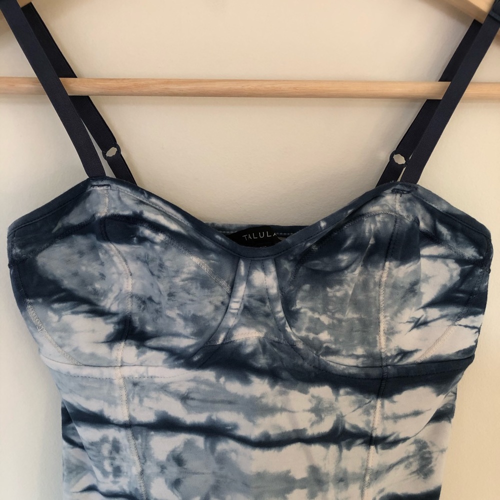 ARITZIA / TALULA bustier tank